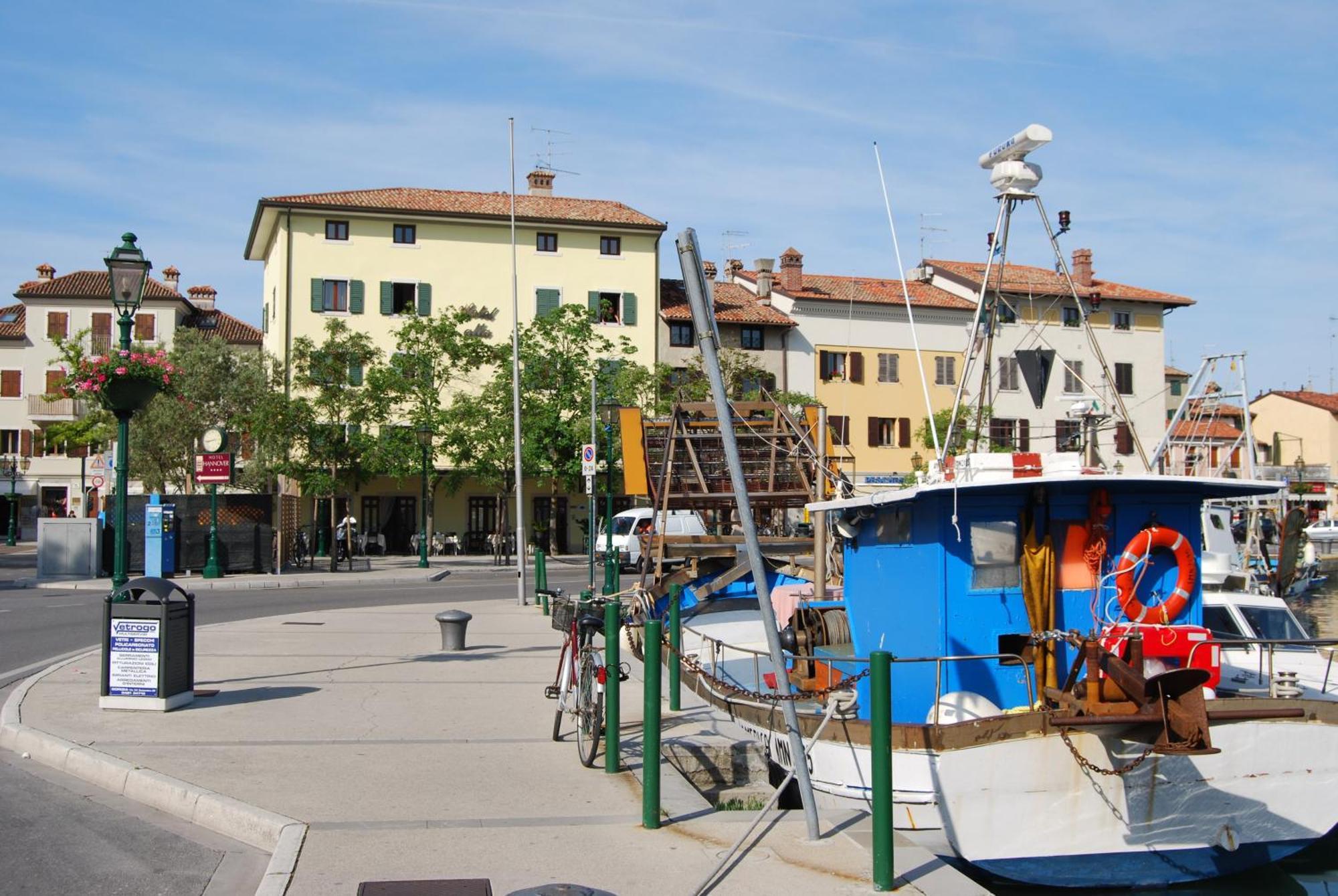 Hotel Alla Citta Di Trieste Grado Exteriör bild